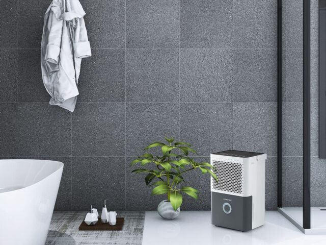 Déshumidificateur Trotec TTK 33 E dans la salle de bain